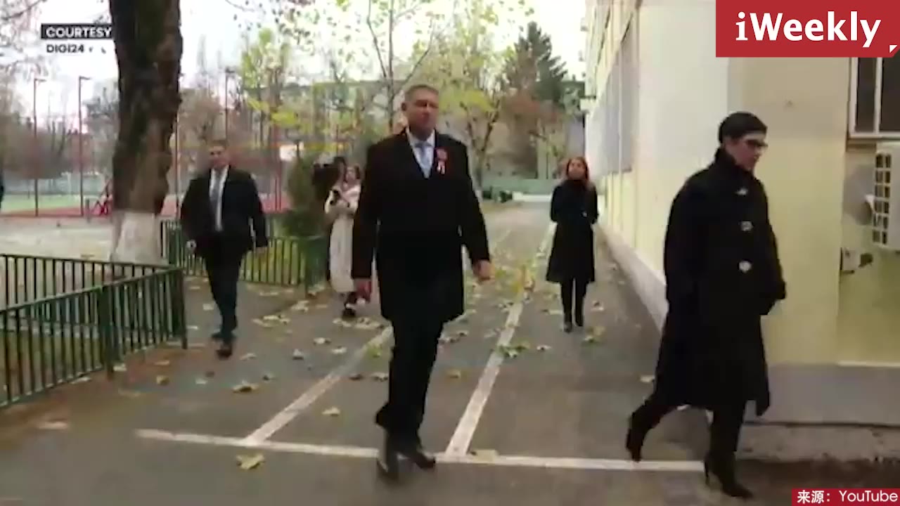 反对党提议弹劾，罗马尼亚总统宣布辞职